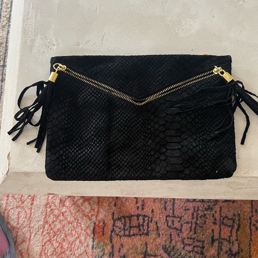 Black Clutch